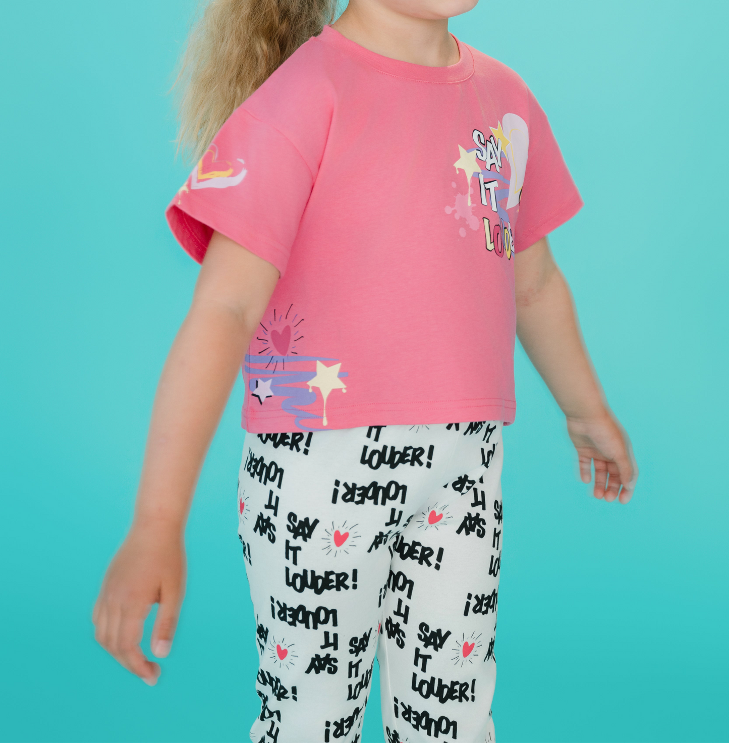 Ava Adventure- T-Shirt Hot Pink